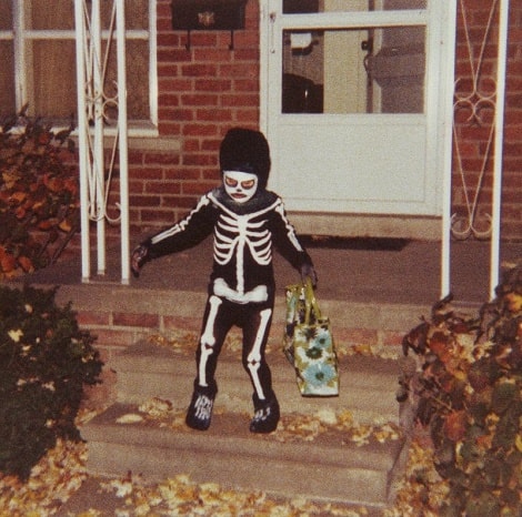 Trick-or-treat kid
